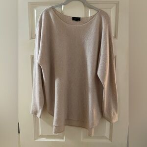 Cashmere Sweater size large 100% cashmere charter club luxury beautiful sweater.